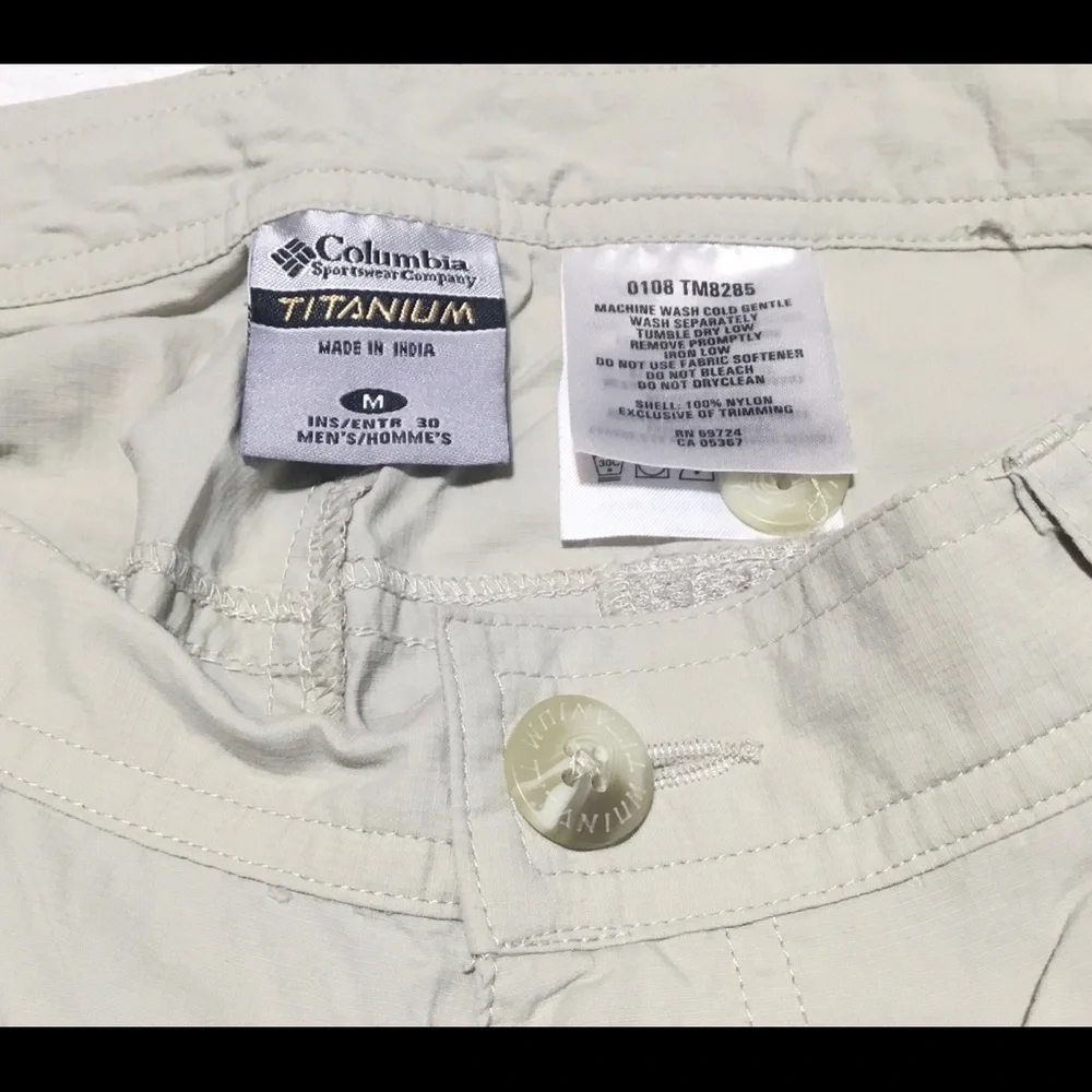 Columbia Titanium Size M Cargo Pants